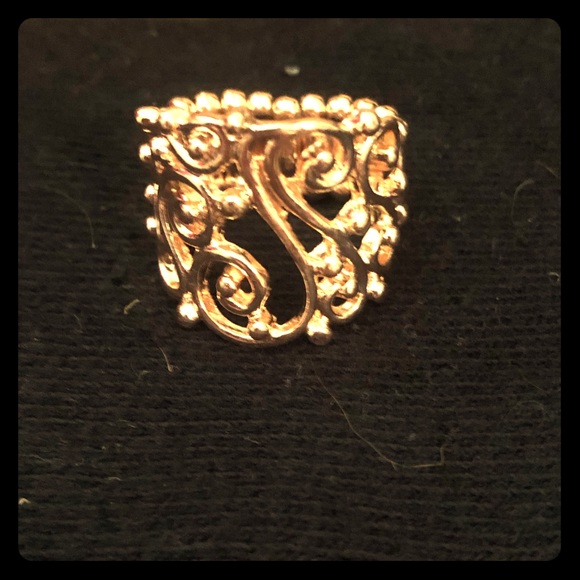 paparazzi Jewelry - 🐞2 for $8 mix and match 💍Paparazzi stretch ring